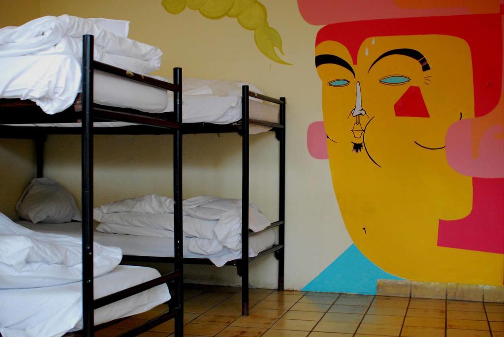 Bob'S Youth Hostel Amsterdam Room photo